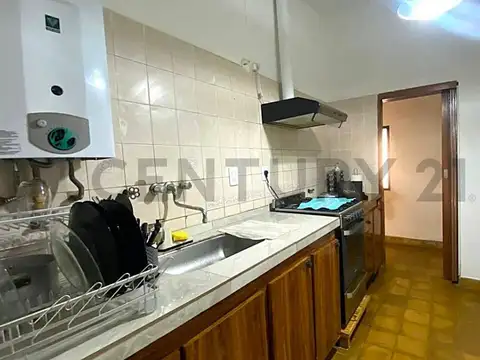 Casa 5 ambientes con 1 baño