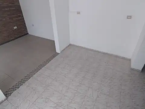 Depto Tipo Casa en Alquiler de 7 ambientes