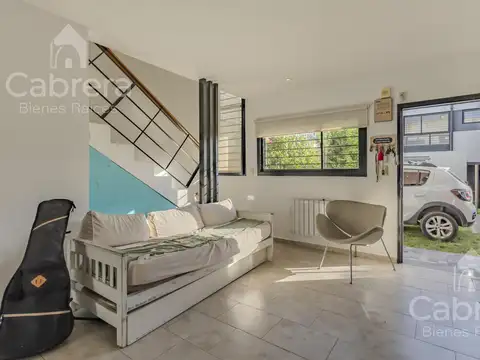 Casa 5 ambientes con 1 baño