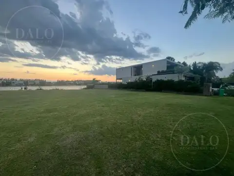Terreno en Venta en Troncos del Talar, USD 760.000