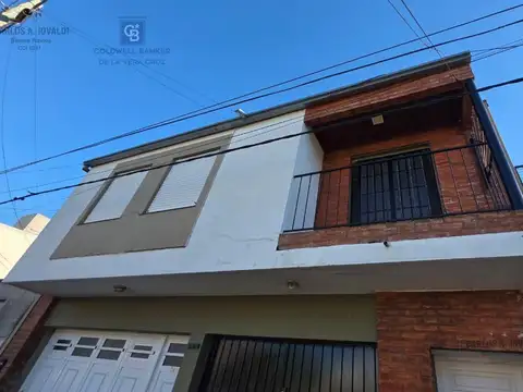 DEPARTAMENTO DE 3 DORMITORIOS Y COCHERA EN BARRIO MARIA SELVA