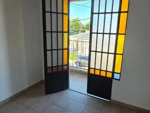 Departamento 4 ambientes con 1 baño