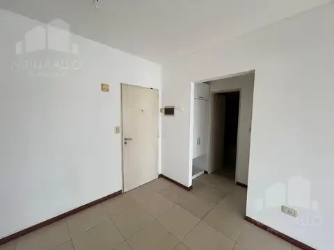 RODRIGUEZ PEÑA al 800