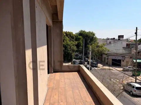 Departamento 5 ambientes con 2 baños