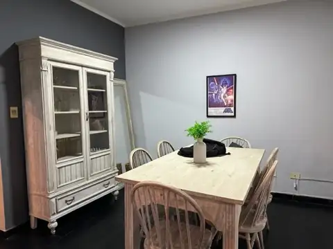 Casa 5 ambientes con 3 baños