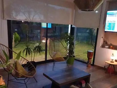 Casa 3 ambientes con 2 baños
