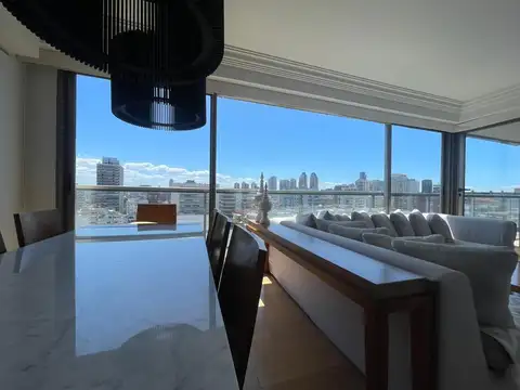 Sanchez Bustamante al 2200