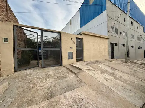 Casa lote propio de 3 ambientes en Villa Juan Martin de Pueyrredon ( Villa Bonich)