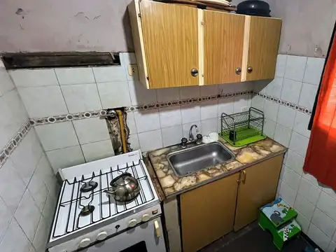 Depto Tipo Casa 7 ambientes con 2 baños