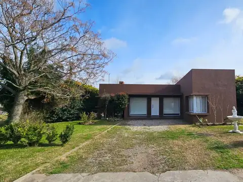 CASA VENTA PILETA QUINCHO ALTOS DE MANZANARES
