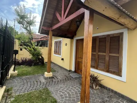 Casa en Alquiler en Ramos Mejia Norte, $ 1.400.000