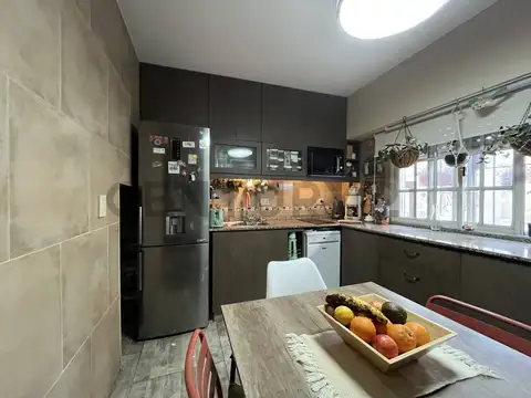 Depto Tipo Casa en Venta en Ramos Mejia Norte, USD 130.000