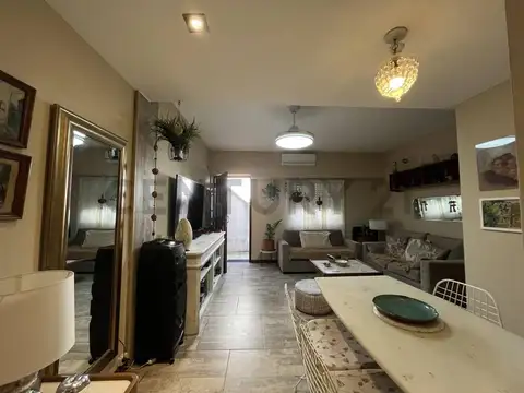 VENTA PH EN RAMOS MEJIA 4 AMBIENTES IMPECABLE