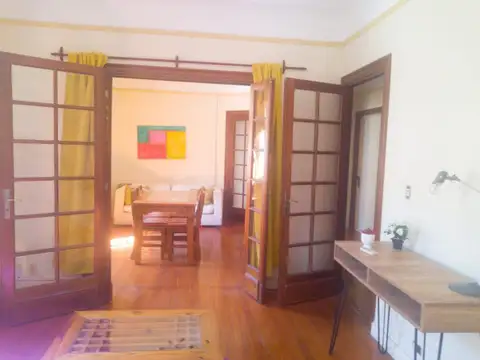 Presidente Luis Sáenz Peña 300, Piso 5