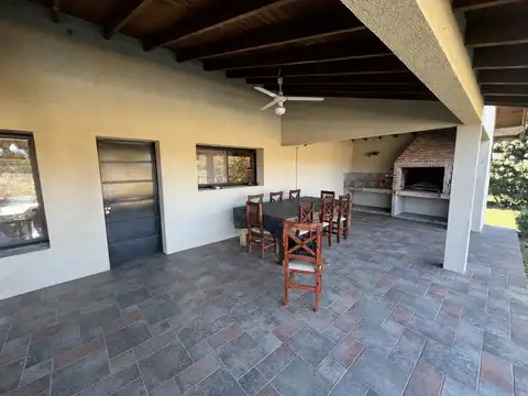 Casa en Venta en Belén de Escobar, USD 275.000