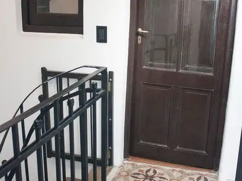Depto Tipo Casa en Venta 35 años
