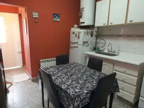 VENTA PH 2 AMB. A 50MT AV. CALCHAQUI -QUILMES 