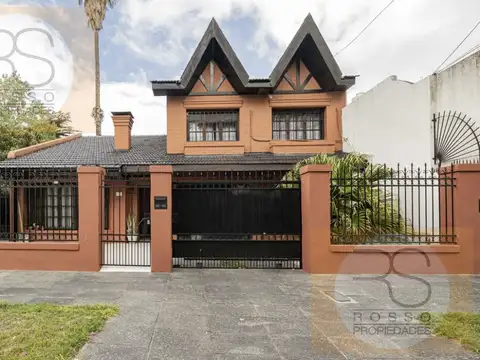 Casa 4 Ambientes en Alquiler - Haedo, Barrio Güemes