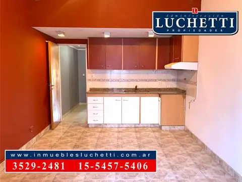 Depto Tipo Casa en Alquiler en Banfield, $ 660.000