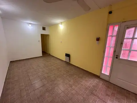 ALQUILER. DPTO. 2 AMBIENTES - José C Paz