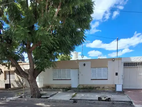 Vendo Casa en Barrio Las Bóvedas, San Martin