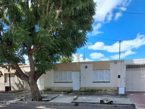 Vendo Casa en Barrio Las Bóvedas, San Martín. APTA CREDITO HIPOTECARIO.