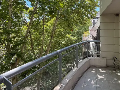 RECOLETA – VENTA  Dúplex – DE CATEGORÍA  antigüedad 12 años