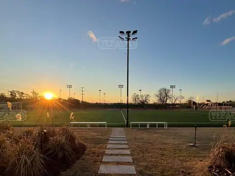 Terreno en Venta, FOT 0,55