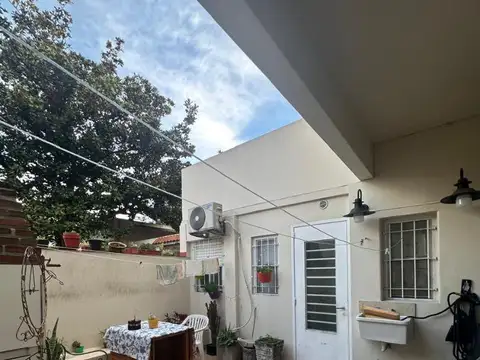 Depto Tipo Casa en Venta de 4 ambientes