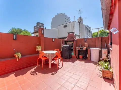 Venta Depto 4 amb c/ Patio y Parrilla V Pueyrredon