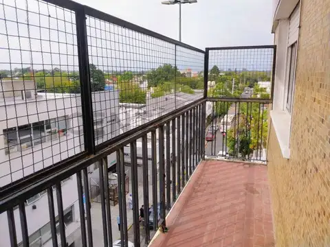 Independencia 400, Piso 4