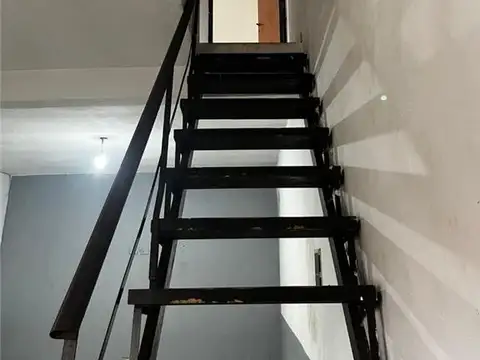 Casa en Alquiler en Luis Guillon, $ 500.000