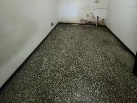 Local en Venta en Villa Dominico, USD 62.000