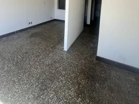 LOCAL EN VENTA AVENIDA MITRE 5300 VILLA DOMINICO