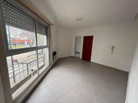 Alquiler departamento excelente ubicación