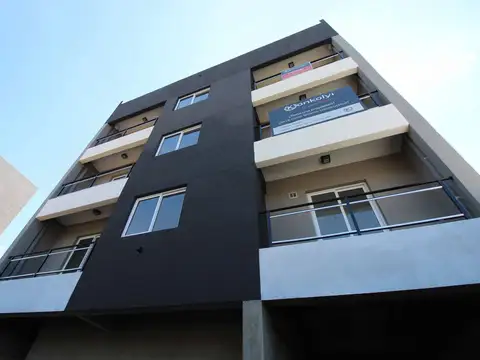 DEPARTAMENTO ESTRENAR CONTRAFRENTE FINANCIADO