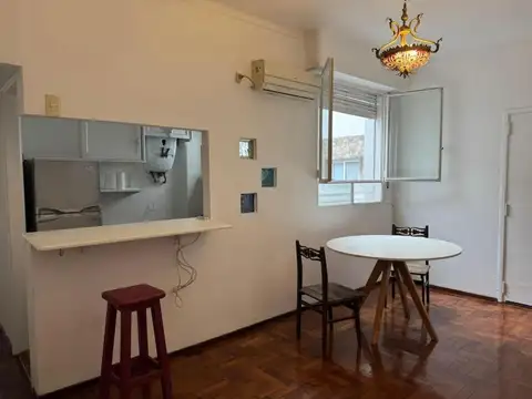 Departamento en alquiler - 2 Dormitorios 1 Baño - Coghlan