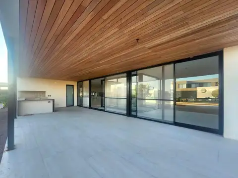Venta Casa a estrenar en obra en Vida Barrio Cerrado Funes