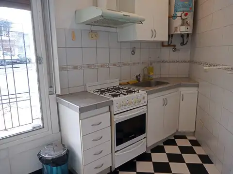 Depto Tipo Casa en Alquiler de Monoambiente