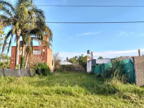 Venta lote en roldan, ao12 y ruta 9 , don quijote