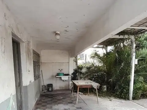 Casa en Venta en Villa Santos Tesei, USD 75.000