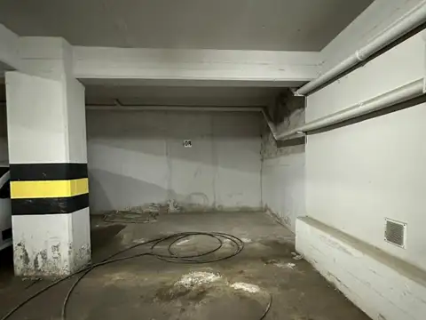 Cochera en Alquiler Fija