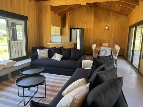 VENTA CASA A ESTRENAR  SAN MARTIN DE LOS ANDES, BARRIO NOREGON