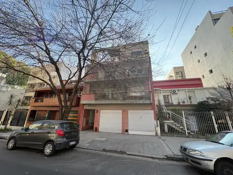 Oportunidad Única!  4 amb cfte  planta baja con patio!
