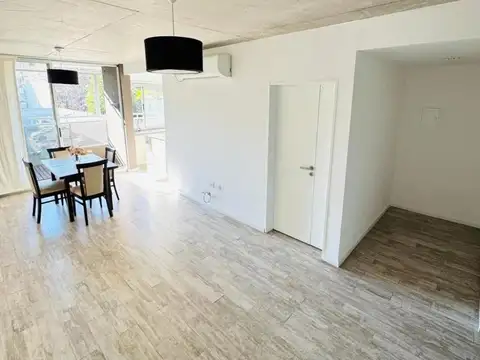 Apto Credito! 2 Ambientes 50 m² Contrafrente Bcon Deck Aire Acondic!