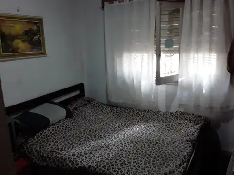 Rincón esq.Carabobo 800