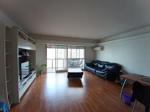 PISO EN VENTA ALMAGRO 4 AMB + DEP.RECICLADO