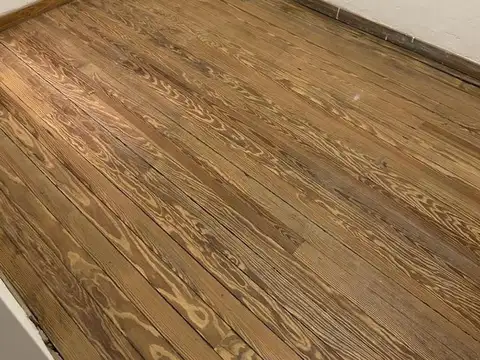 Depto Tipo Casa en Alquiler al Noroeste