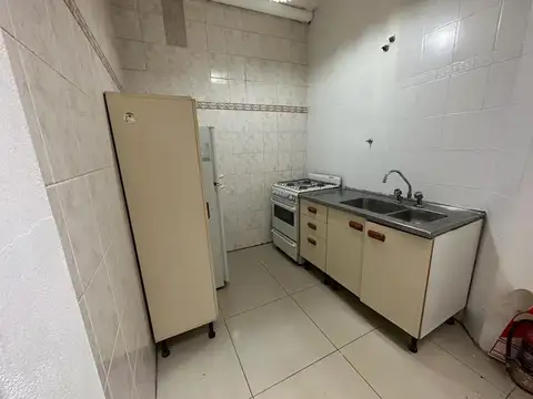 PH EN ALQUILER 6 DORMITORIOS EN SUITE 2 COCINAS TERRAZA