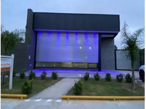 LOCAL COMERCIAL EN VENTA - VELEZ SARFIELD 1900 - FUNES